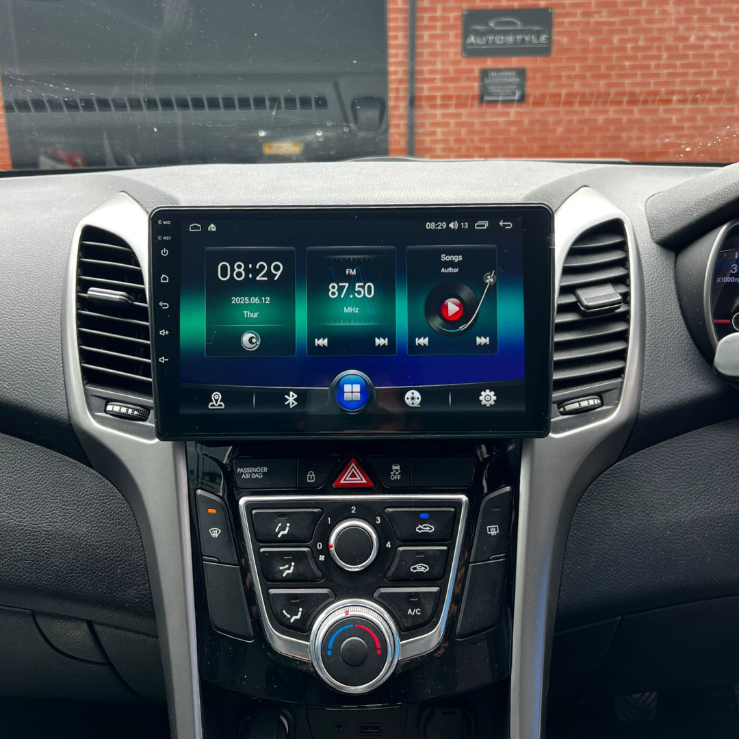 Hyundai i30 GD Elantra GT Apple Carplay / Android Auto 9" Stereo Upgrade 2011–17