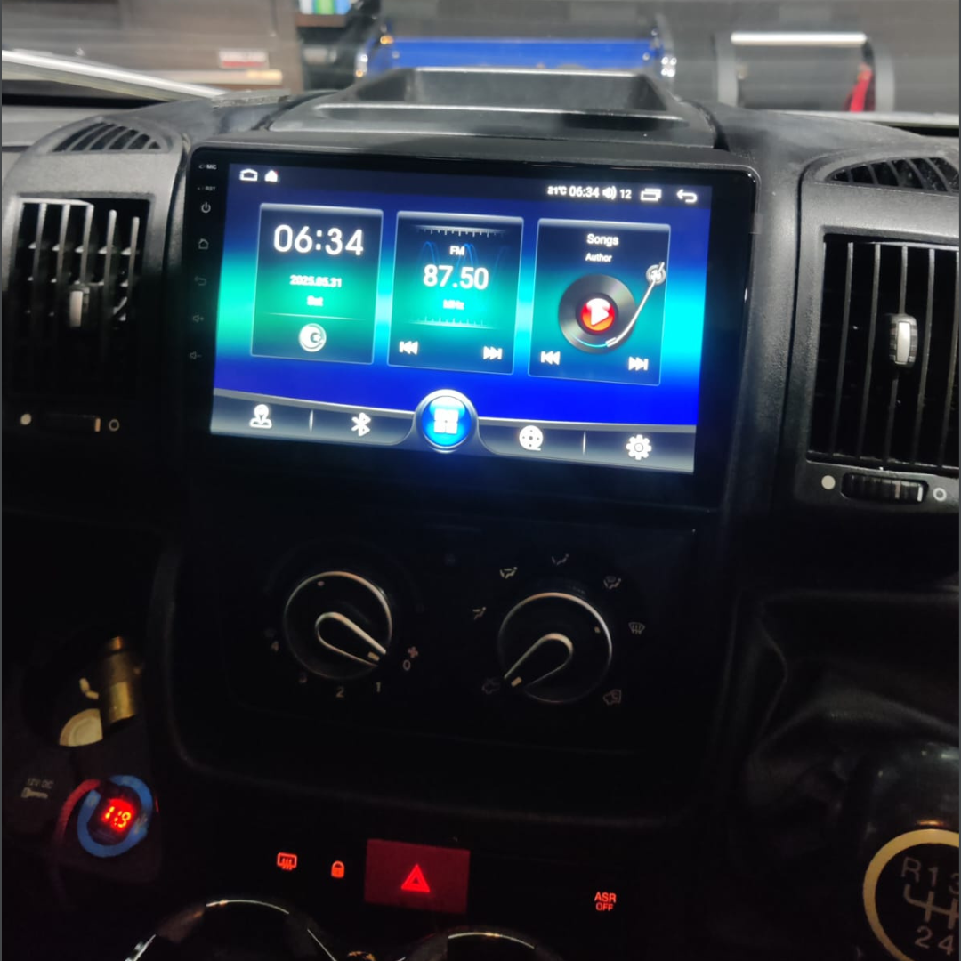 Citroen Relay Apple Carplay / Android Auto 9" Stereo Upgrade