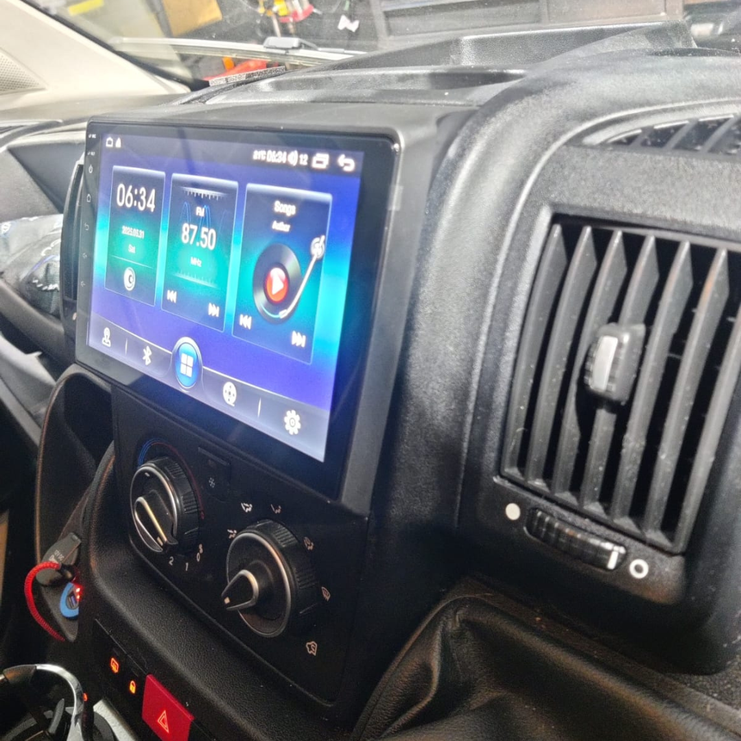 Citroen Relay Apple Carplay / Android Auto 9" Stereo Upgrade
