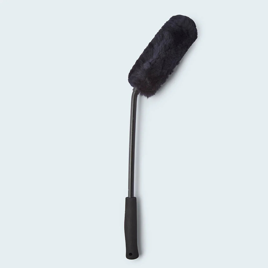 Duel Mammoth Woolly Wheel Wand - Angled