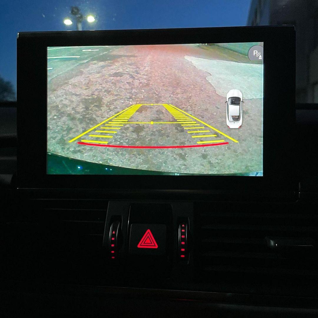 Audi A7 (2011-2018) 9" Flip-Out Android Screen Upgrade and Wireless Apple CarPlay - AUTOSTYLE UK