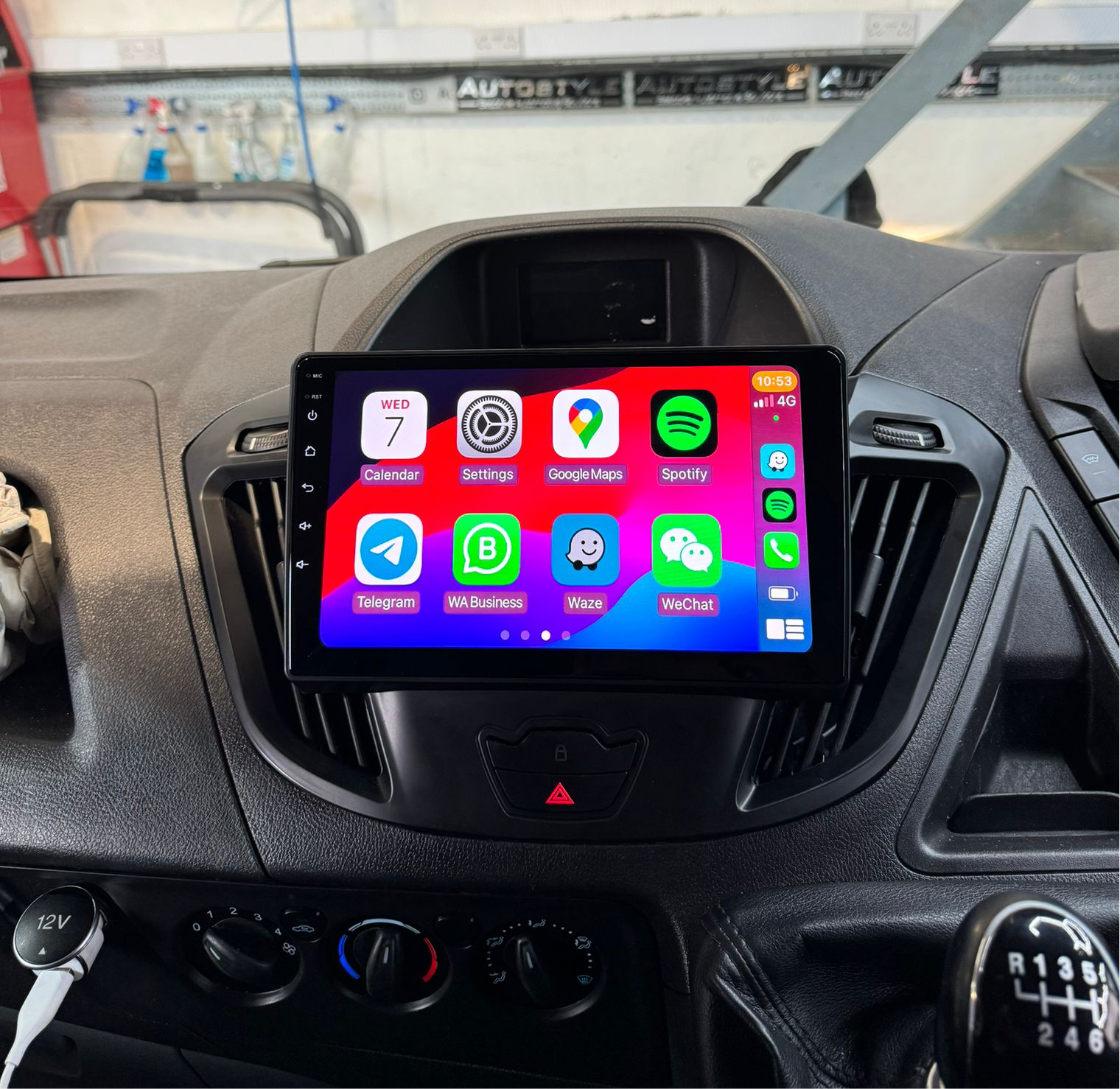 Ford Transit Custom (2012-2018-) 9" Android Screen Upgrade and Wireless Apple CarPlay