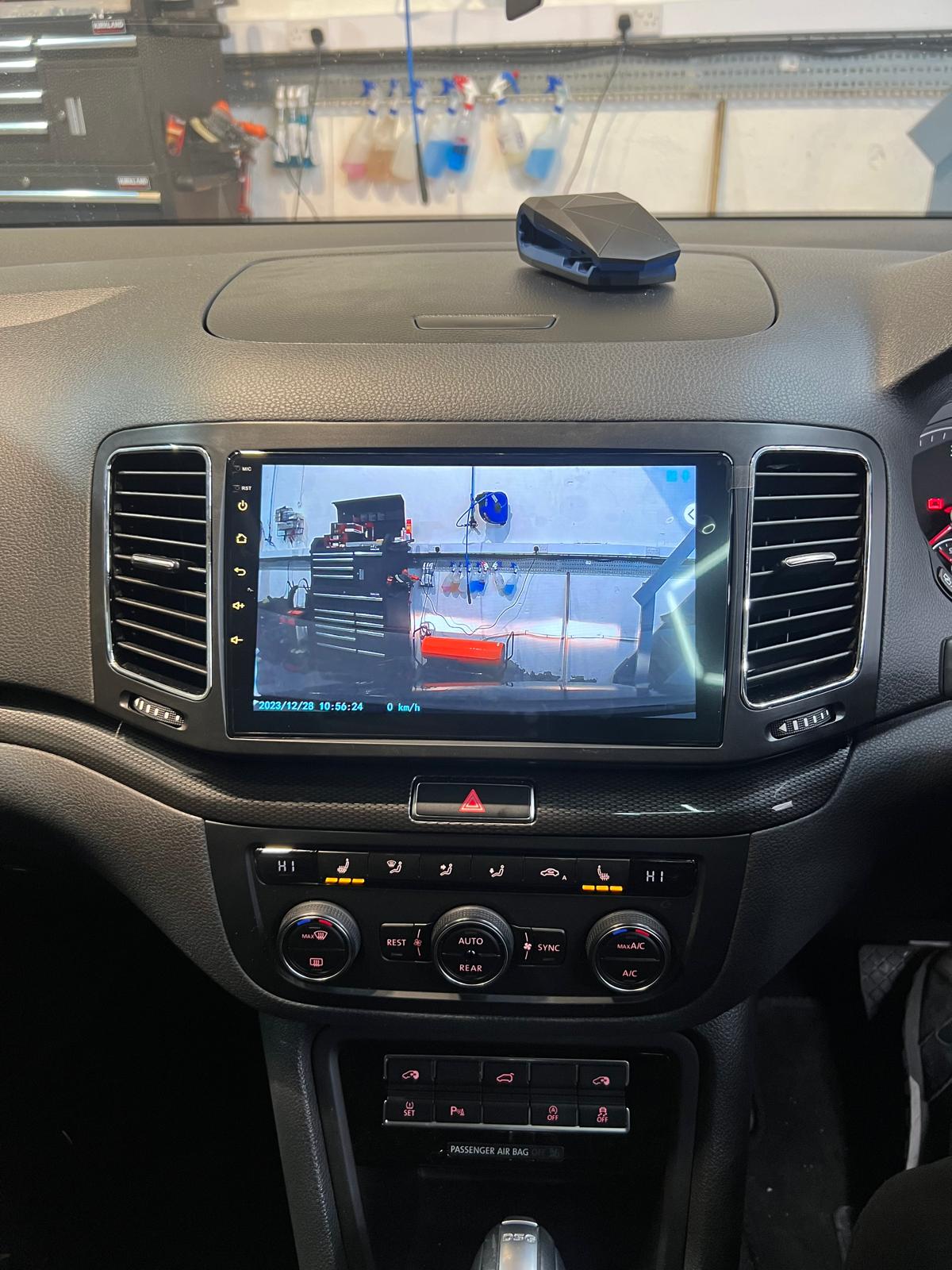VW Sharan 9" Android Screen Upgrade and Wireless Apple CarPlay
