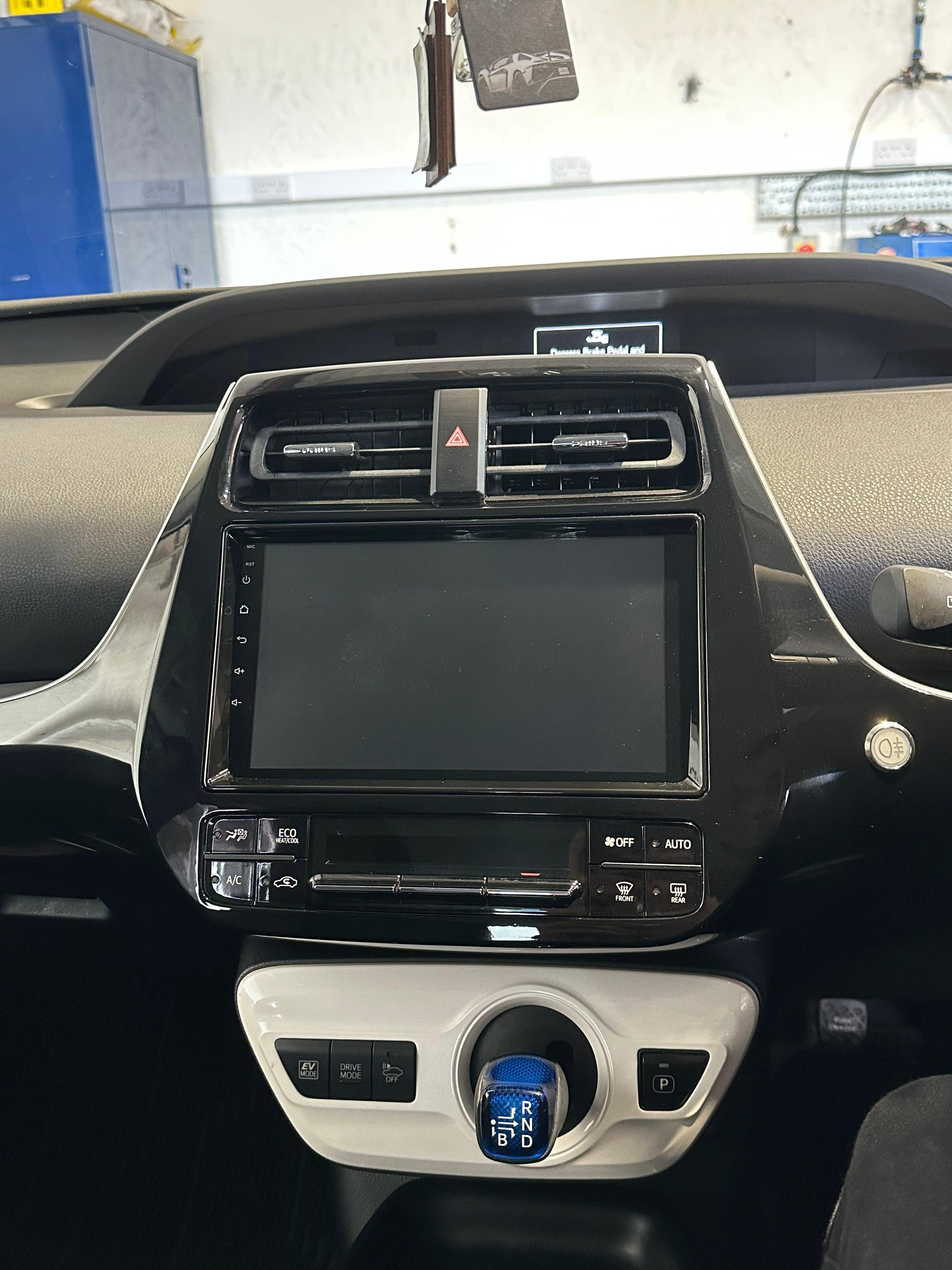 Toyota Prius (2015- 2022) 10" Android Screen Upgrade and Wireless Apple CarPlay 4G - AUTOSTYLE UK